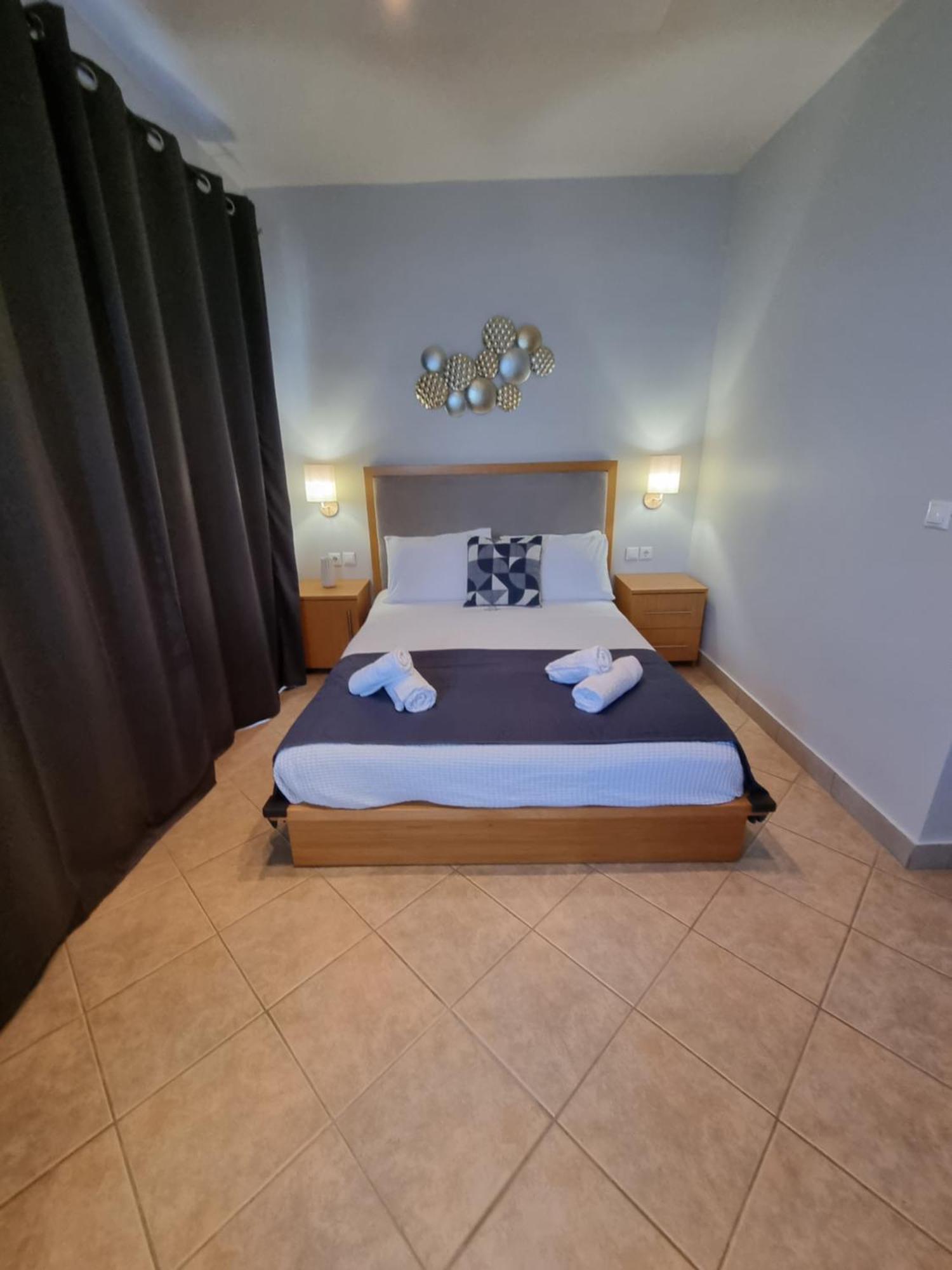 Greenhill Holiday Suites Сарті Екстер'єр фото