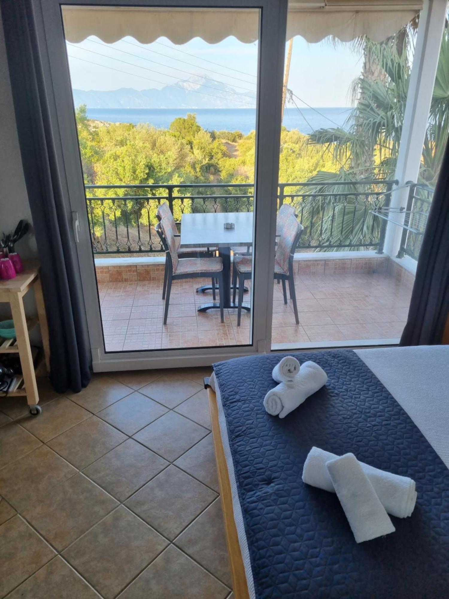 Greenhill Holiday Suites Сарті Екстер'єр фото
